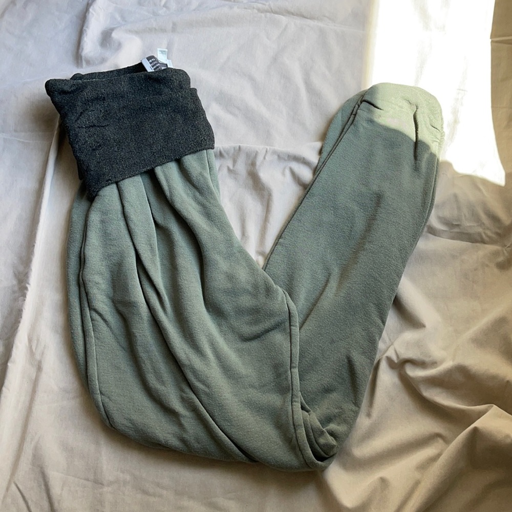 joggers that are extremely soft and comfortable